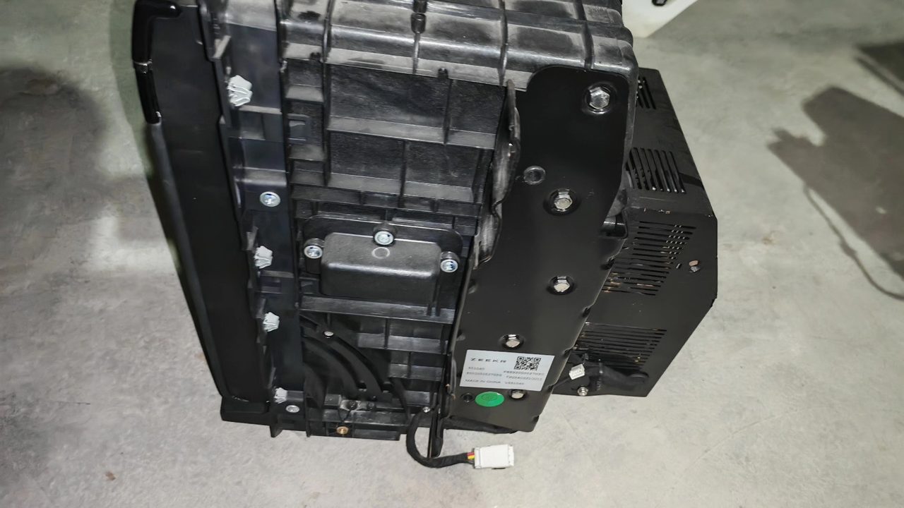 ZEEKR 009 車載冷蔵庫、OEM