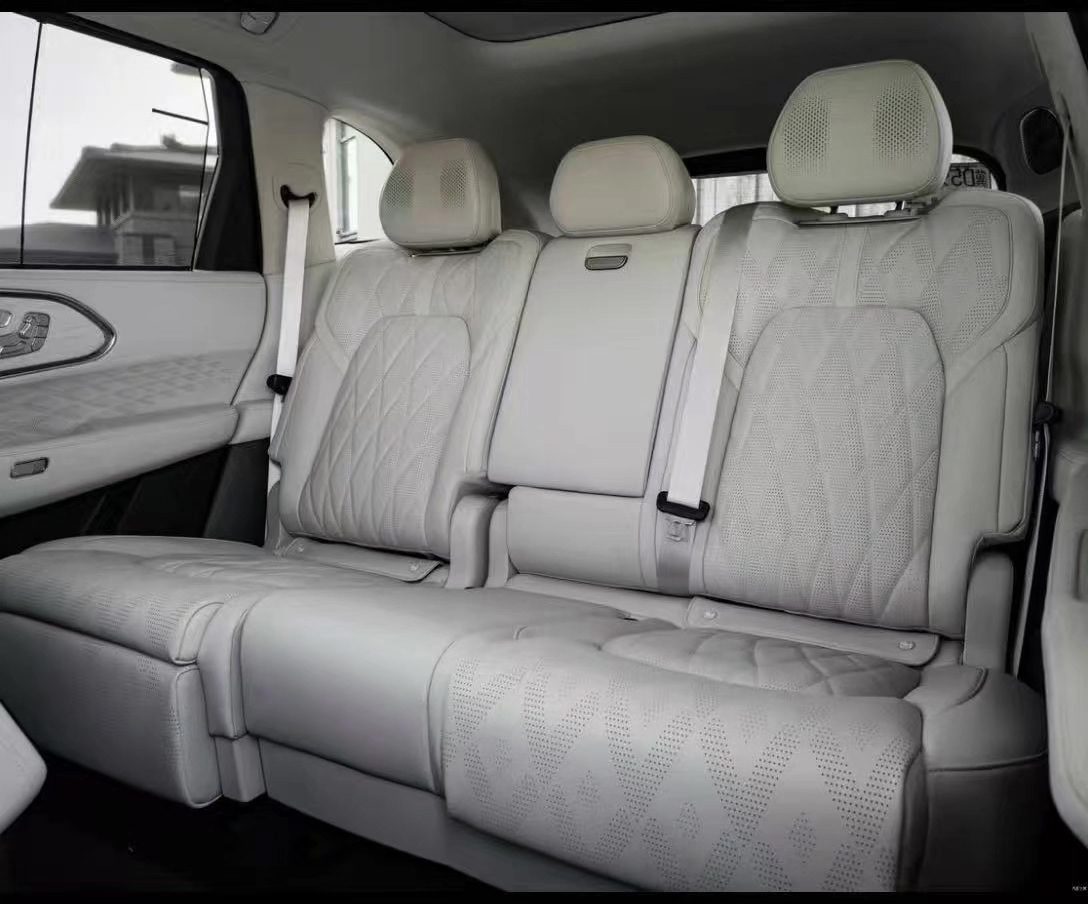 JiKrypton 8X rear seat assembly, beige leather, with leg drag