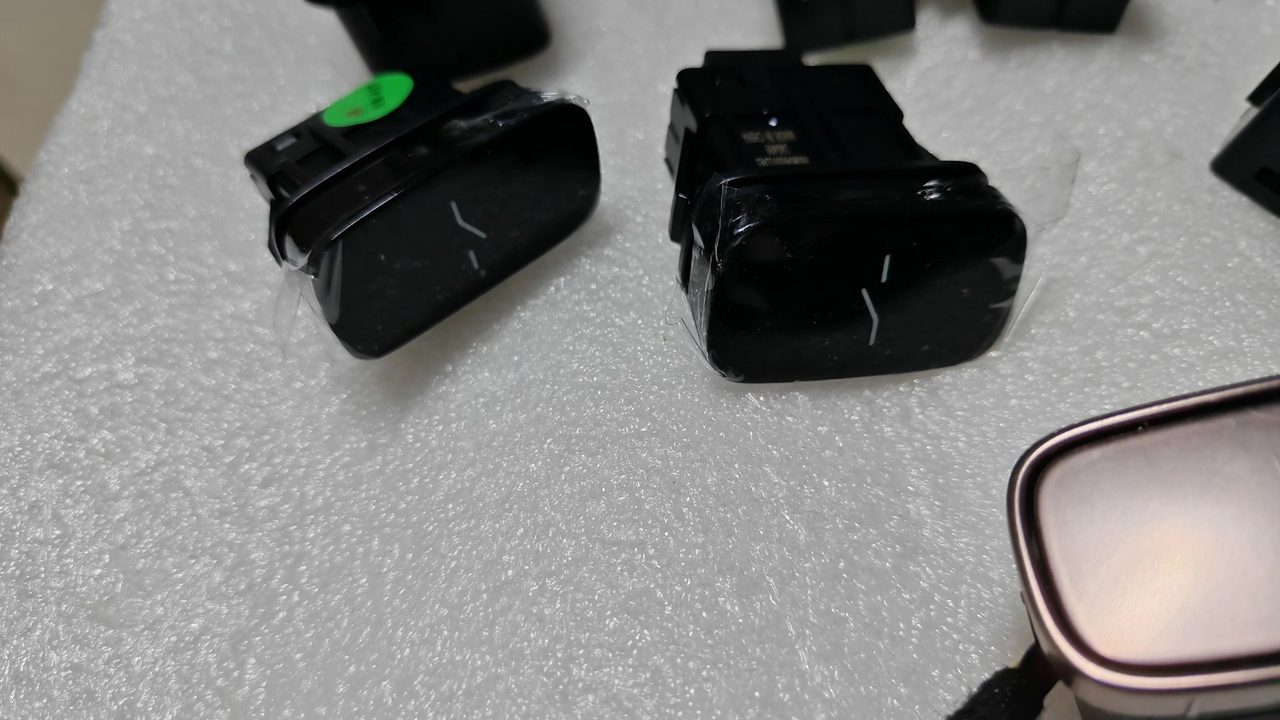 ZEEKR MIX ガラス 昇降 ユニット スイッチ、OEM