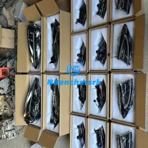 Xiaomi SU7 headlight assembly, taillights, and continuous taillights