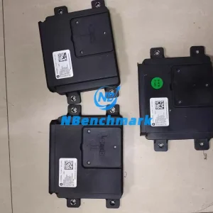 Xiaomi SU7 vehicle networking module with integrated 5G antenna
