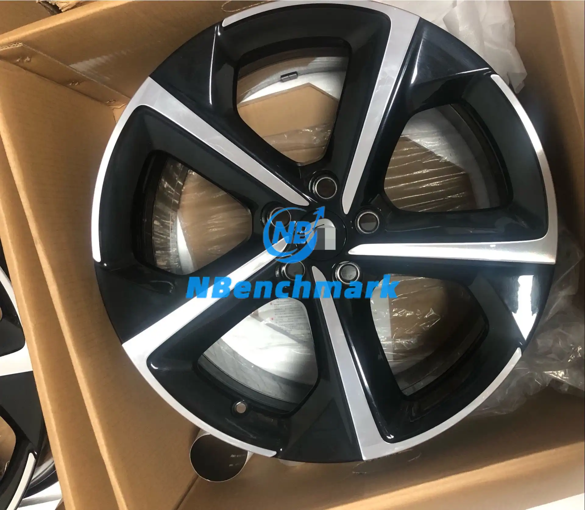 Xiaomi SU7 Blade Wheels - Original factory salvage, almost brand new, 19-inch blade wheels - 图片 2