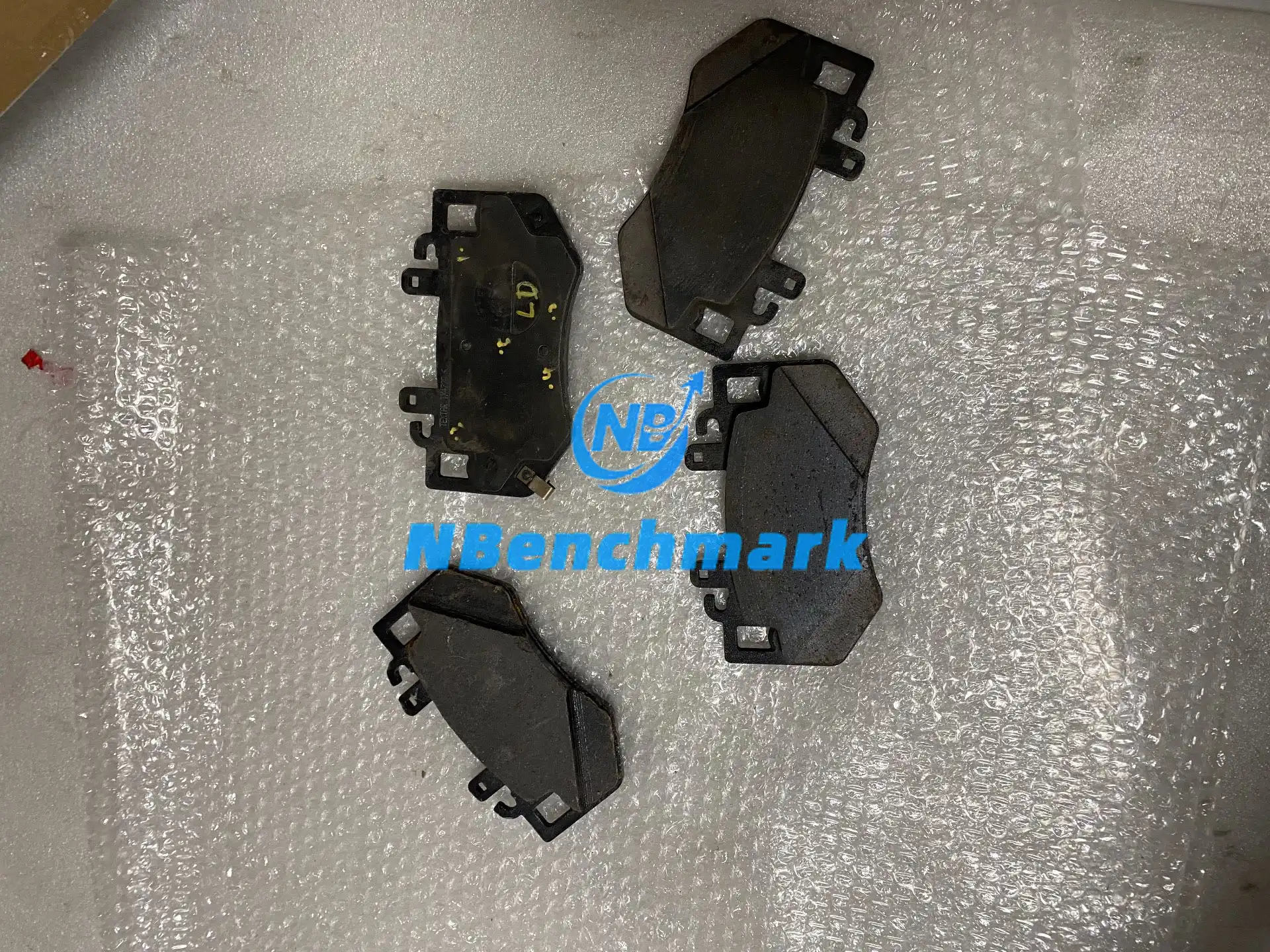 Xiaomi SU7 front brake pads Brembo version