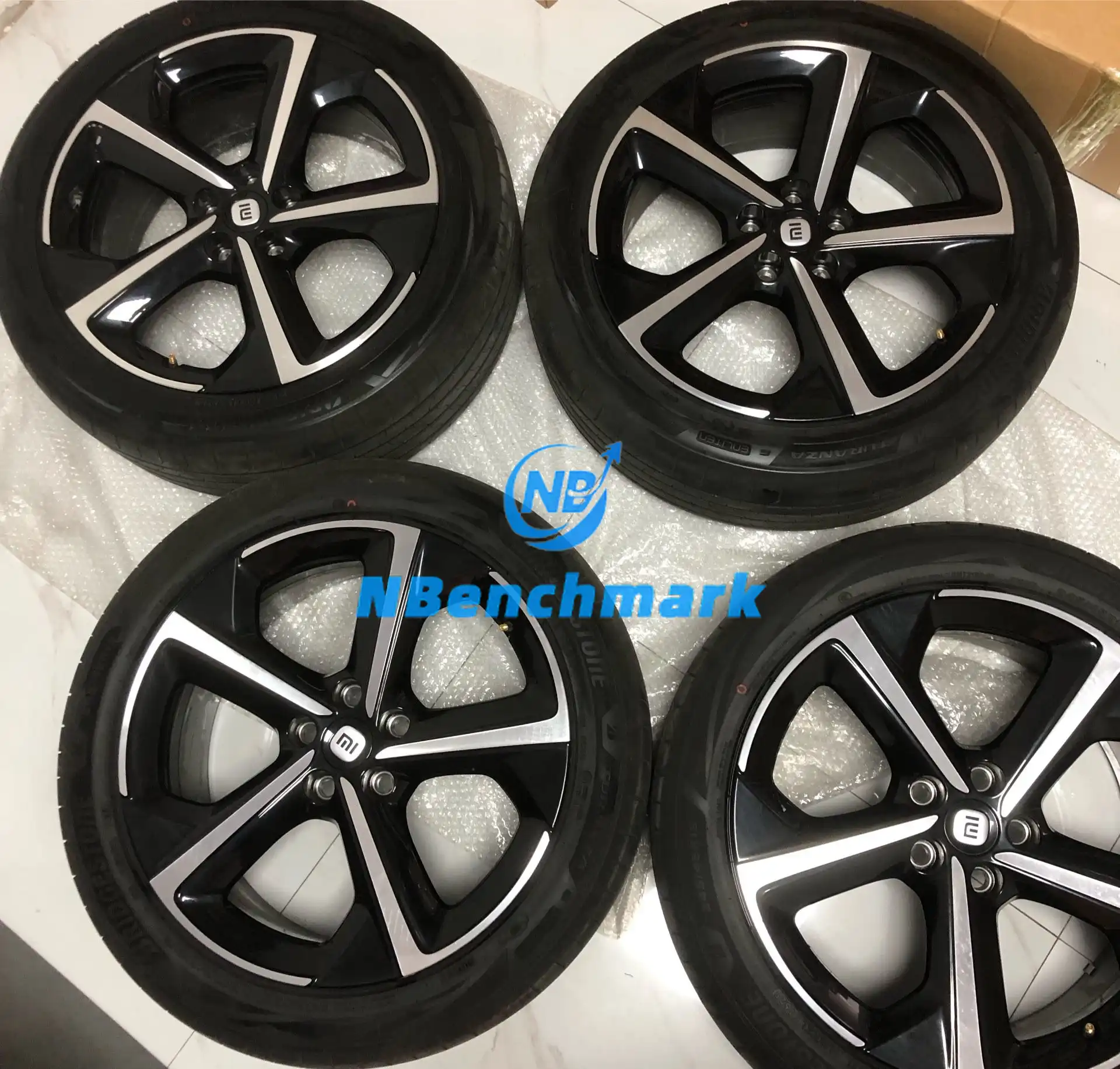 The Xiaomi SU7's blade-style wheels