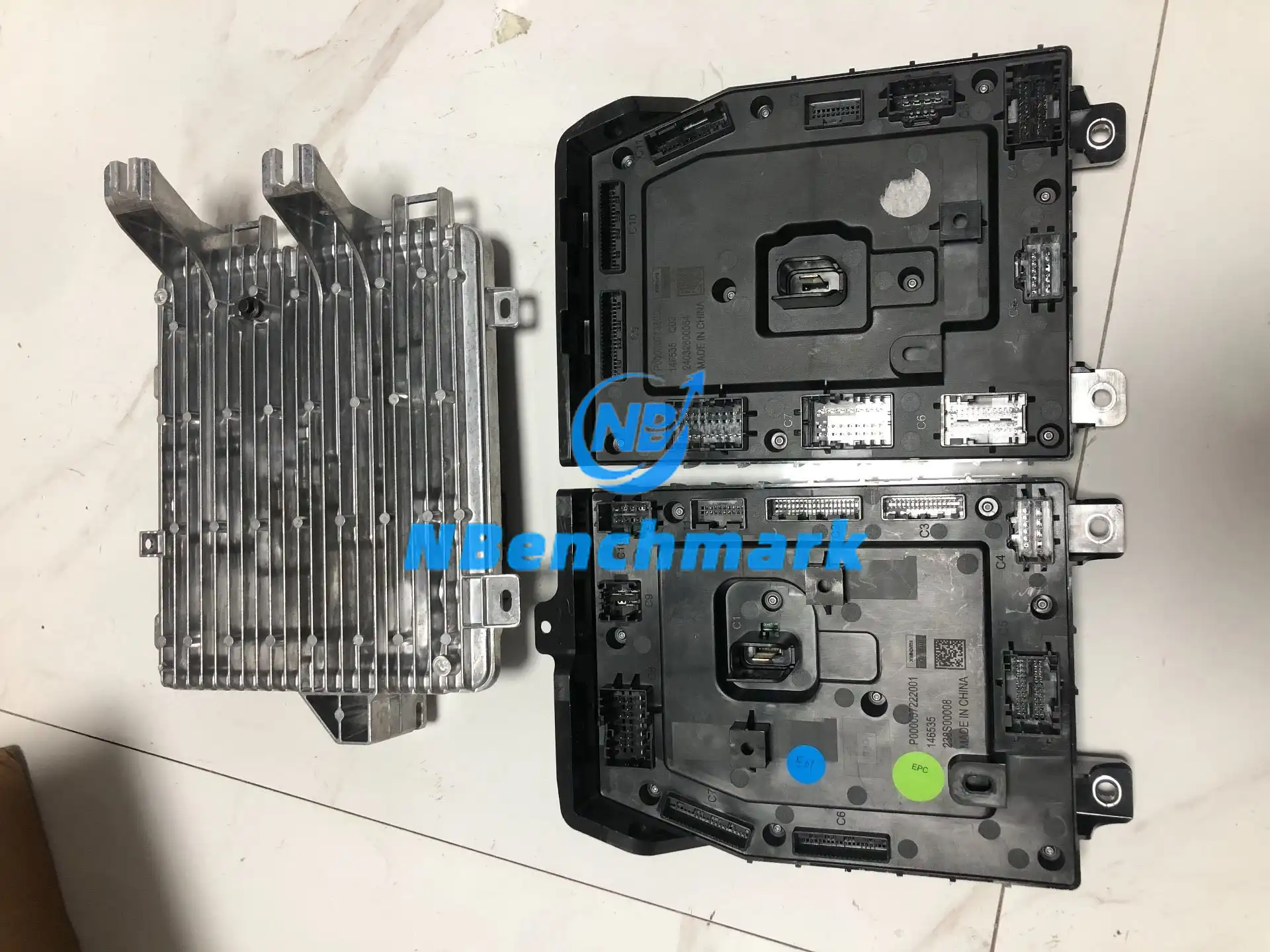Xiaomi SU7 domain controller, front domain controller, left domain controller