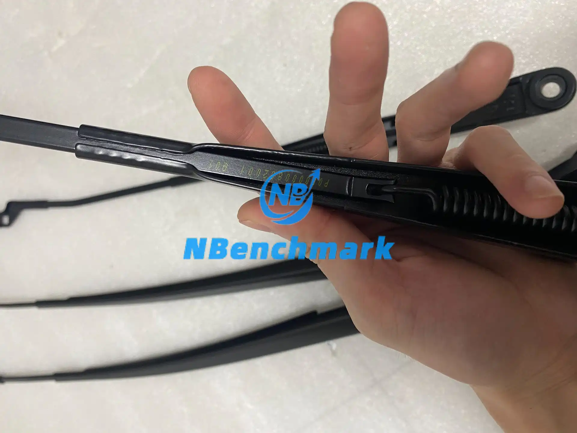 Xiaomi SU7 wiper arm