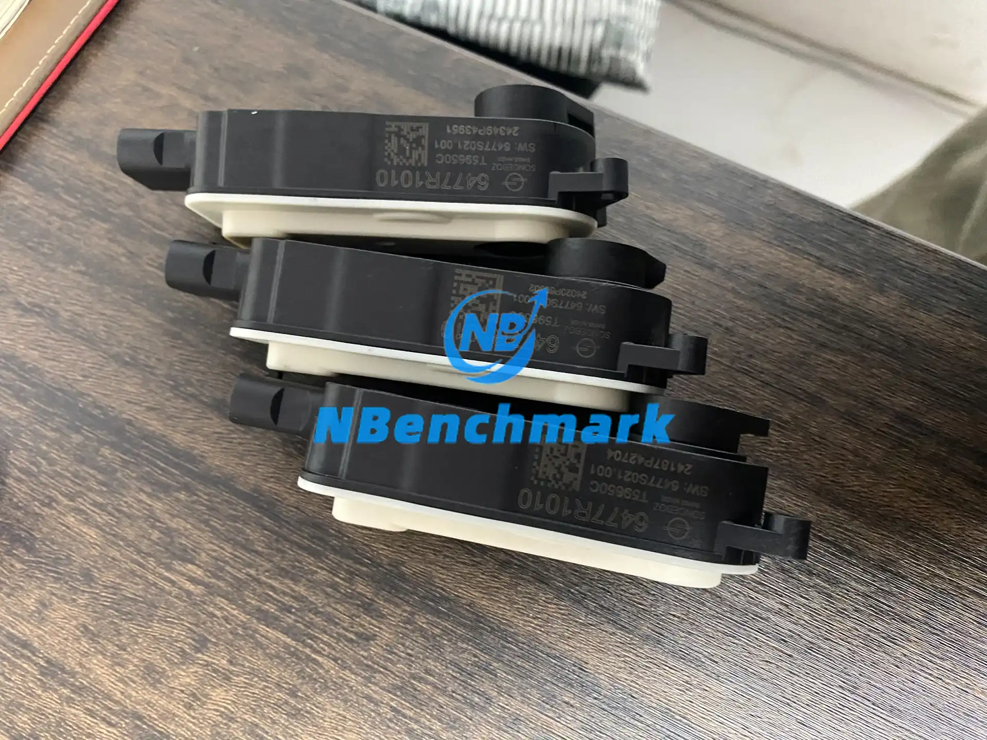 Xiaomi SU7 louver motor