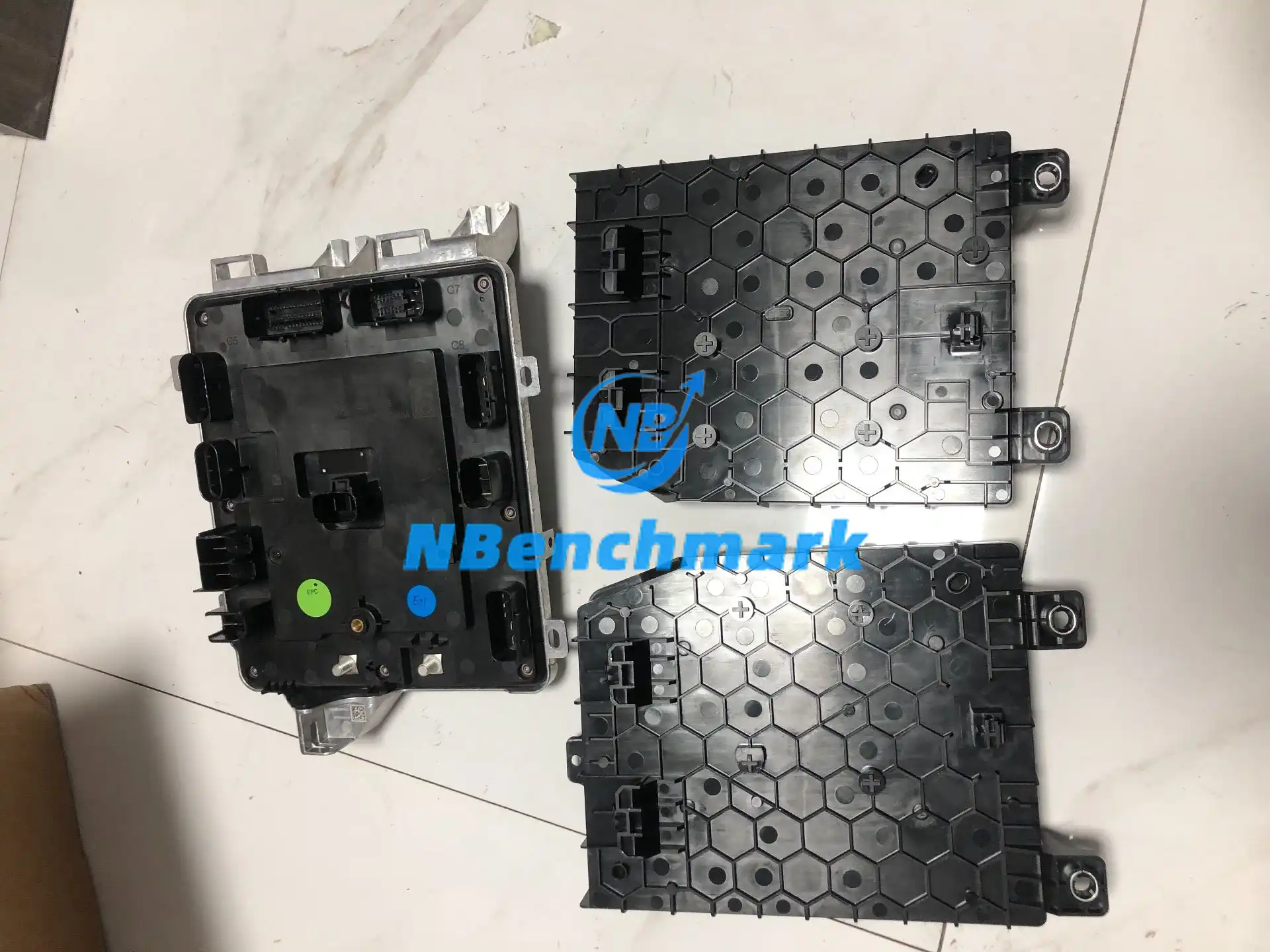 Xiaomi SU7 domain controller, front domain controller, left domain controller - 图片 3