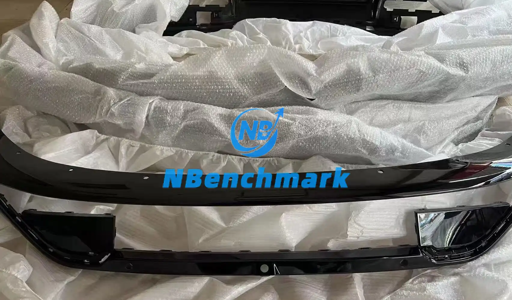 Xiaomi SU7 front bumper lower section - 图片 4